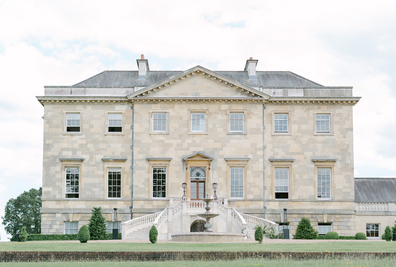 Harper Weddings - Botleys Mansion